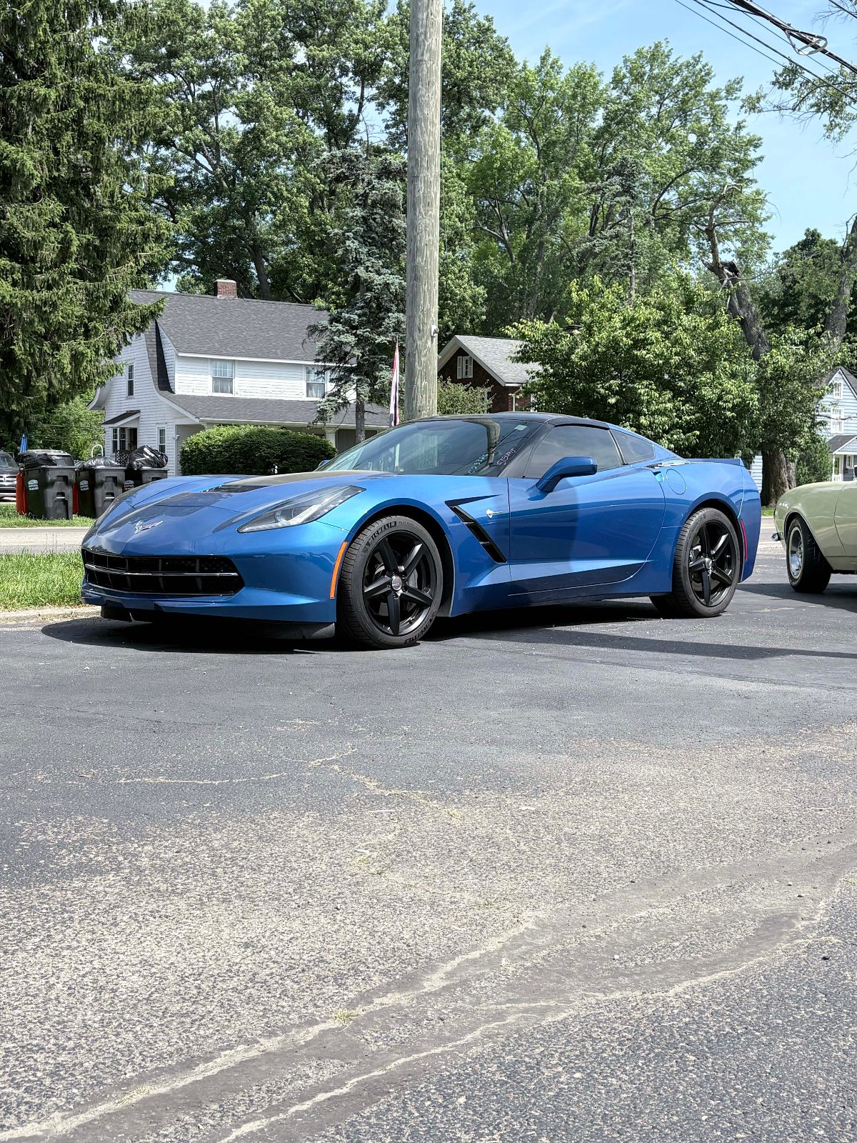 Blue C7 Chevrolet Corvette Stingray side profile